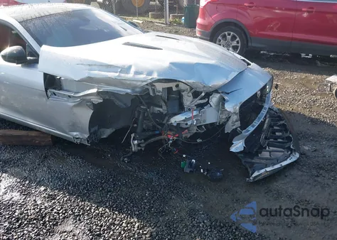 2017 Jaguar F-Type Premium z USA, uszkodzony, nr VIN SAJWA6ATXH8K42232